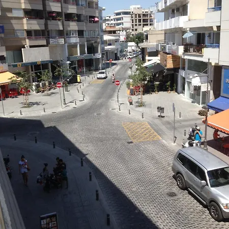 Апартаменты Les Palmiers Petrou *